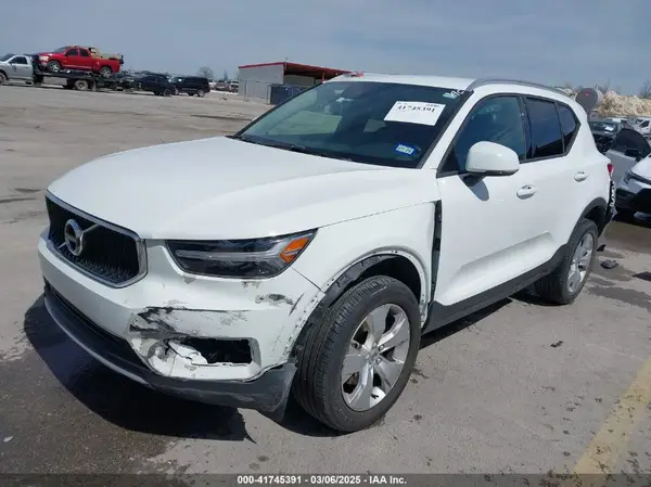 YV4162UK5L2327462 2020 VOLVO XC40 - Image 2
