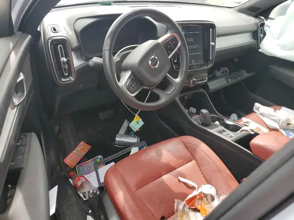 YV4162UK5L2345833 2020 VOLVO XC40 - Image 8