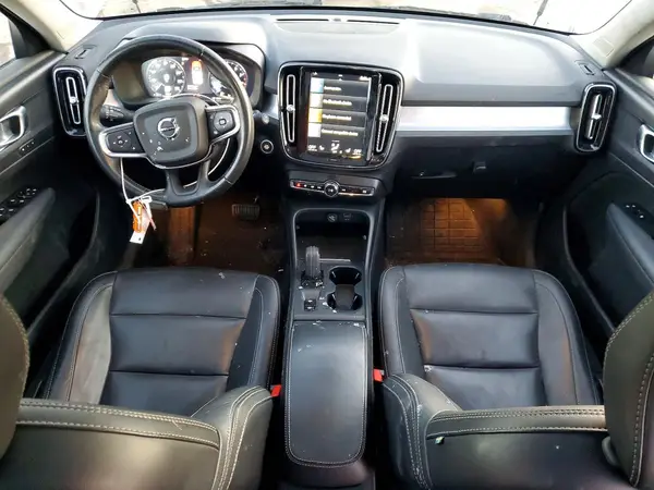 YV4162UK5M2477699 2021 VOLVO XC40 - Image 8