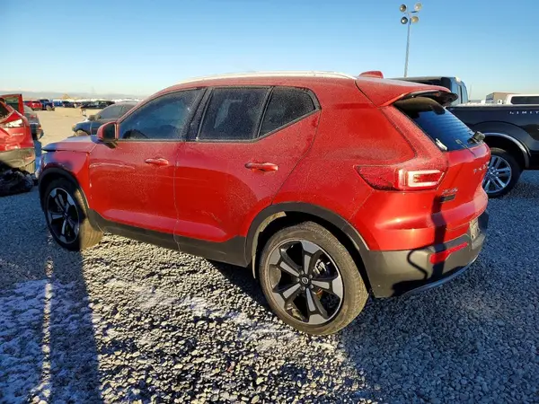 YV4162UK5M2496964 2021 VOLVO XC40 - Image 2