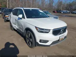 YV4162UK5N2656620 2022 VOLVO XC40