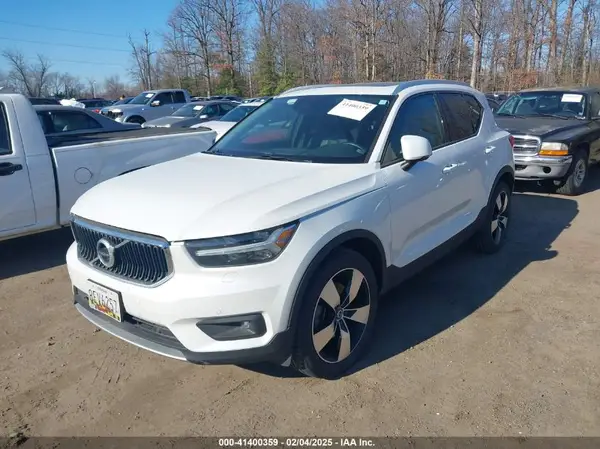YV4162UK5N2656620 2022 VOLVO XC40 - Image 2