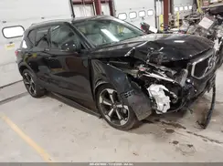 YV4162UK6L2215060 2020 VOLVO XC40