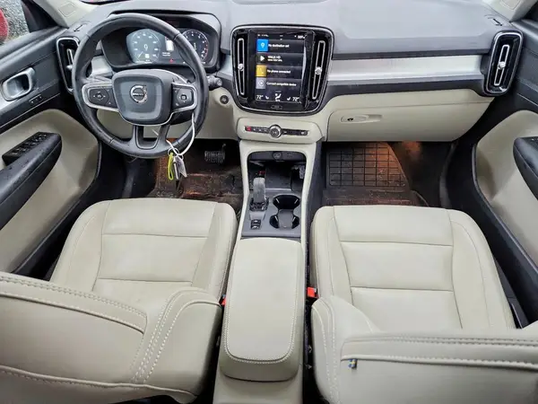 YV4162UK6L2319306 2020 VOLVO XC40 - Image 8