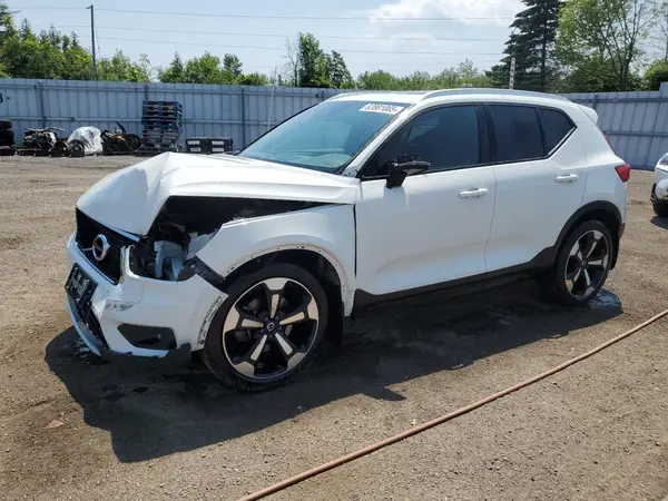 YV4162UK6L2343900 2020 VOLVO XC40 - Image 1