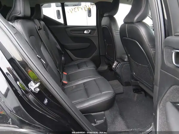 YV4162UK6M2486041 2021 VOLVO XC40 - Image 8