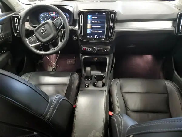 YV4162UK6N2755852 2022 VOLVO XC40 - Image 8
