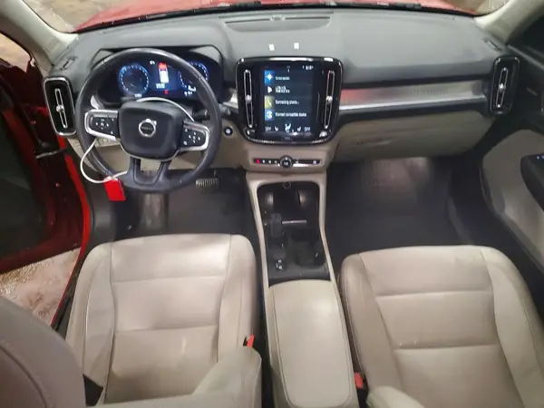 YV4162UK7K2052126 2019 VOLVO XC40 - Image 8