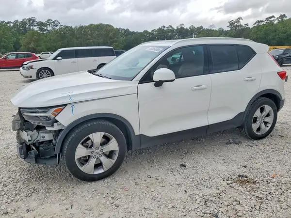 YV4162UK7K2052370 2019 VOLVO XC40 - Image 1