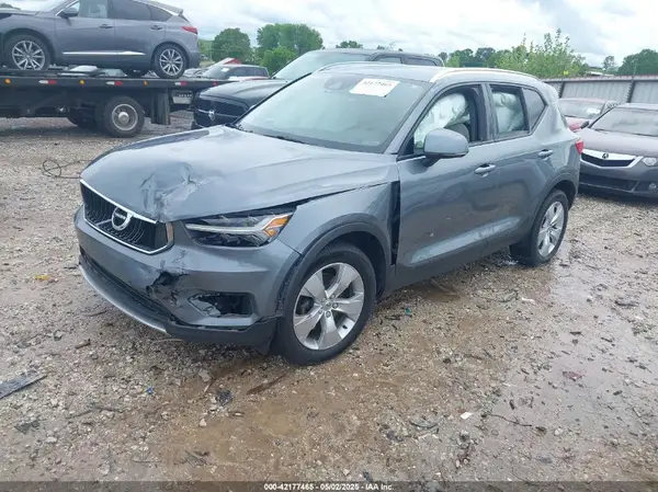 YV4162UK7K2075731 2019 VOLVO XC40 - Image 2