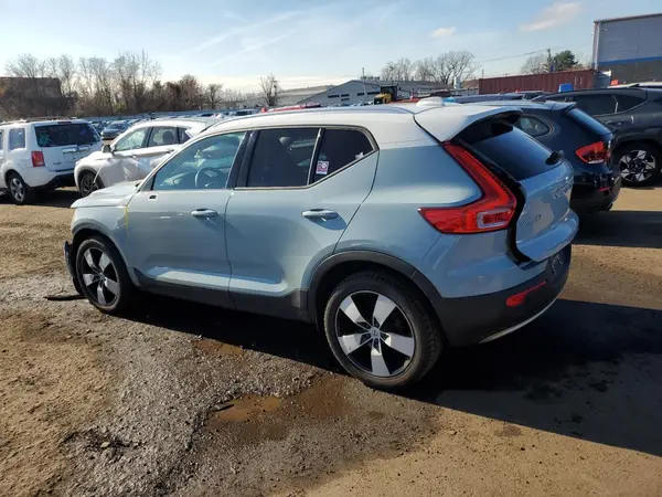 YV4162UK7K2106069 2019 VOLVO XC40 - Image 2