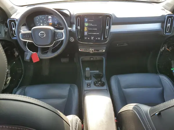 YV4162UK7K2106069 2019 VOLVO XC40 - Image 8