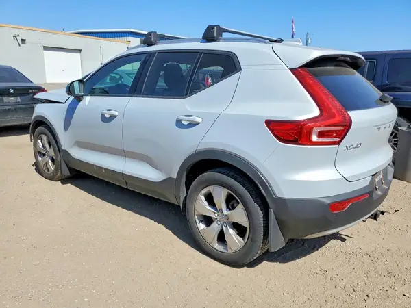 YV4162UK7L2218064 2020 VOLVO XC40 - Image 2
