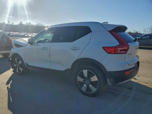 YV4162UK7L2234765 2020 VOLVO XC40 - Image 2