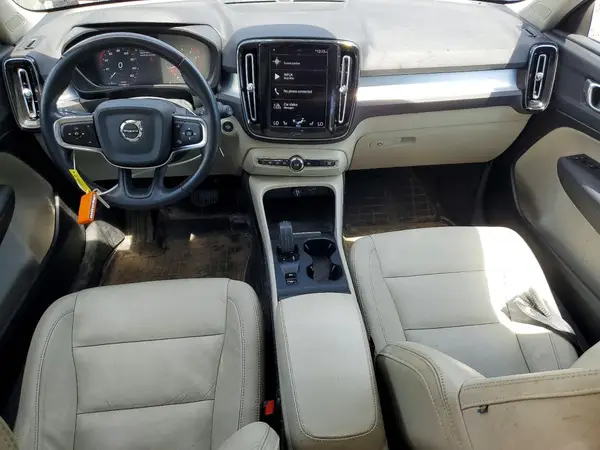 YV4162UK7M2432540 2021 VOLVO XC40 - Image 8