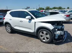 YV4162UK7M2464551 2021 VOLVO XC40