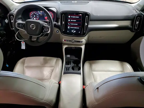 YV4162UK7N2653203 2022 VOLVO XC40 - Image 8