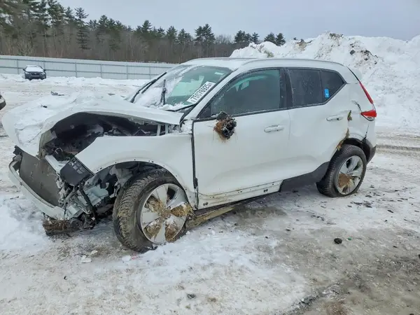 YV4162UK8K2070747 2019 VOLVO XC40 - Image 1