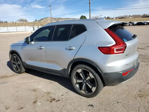 YV4162UK8K2116481 2019 VOLVO XC40 - Image 2