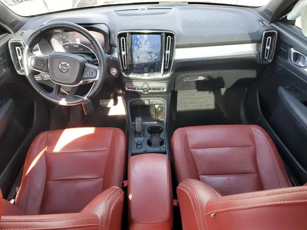 YV4162UK8K2116481 2019 VOLVO XC40 - Image 8