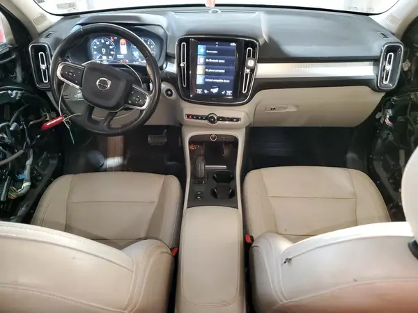 YV4162UK8K2120319 2019 VOLVO XC40 - Image 8