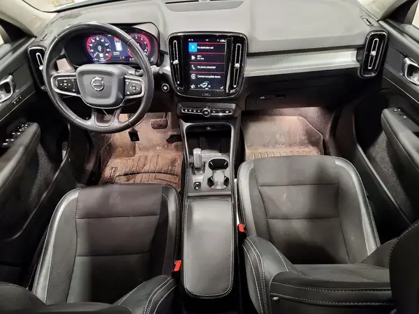 YV4162UK8L2173460 2020 VOLVO XC40 - Image 8