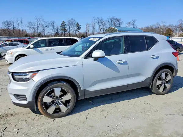 YV4162UK8L2237576 2020 VOLVO XC40 - Image 1