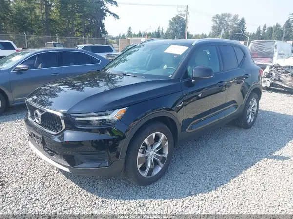 YV4162UK8L2267757 2020 VOLVO XC40 - Image 2