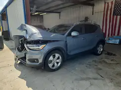 YV4162UK8M2454479 2021 VOLVO XC40