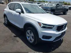 YV4162UK8N2763273 2022 VOLVO XC40