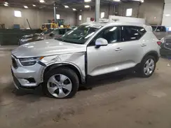 YV4162UK9K2126517 2019 VOLVO XC40