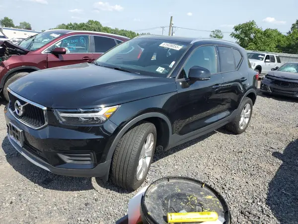 YV4162UK9L2251101 2020 VOLVO XC40 - Image 1