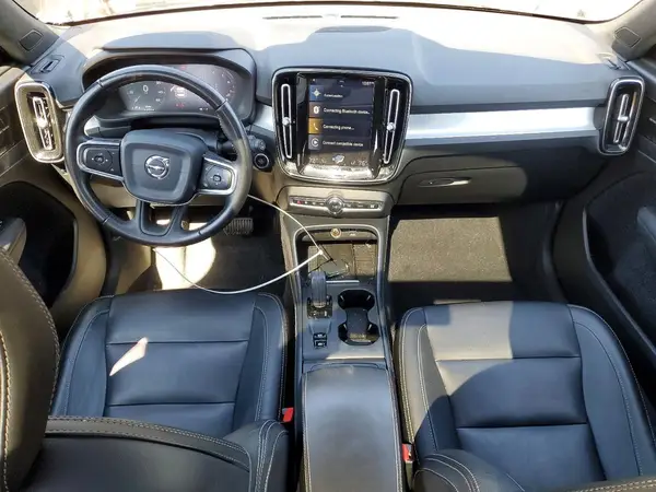 YV4162UK9L2277066 2020 VOLVO XC40 - Image 8