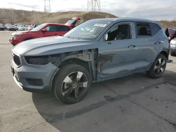 YV4162UK9L2325066 2020 VOLVO XC40 - Image 1