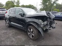 YV4162UK9M2432149 2021 VOLVO XC40