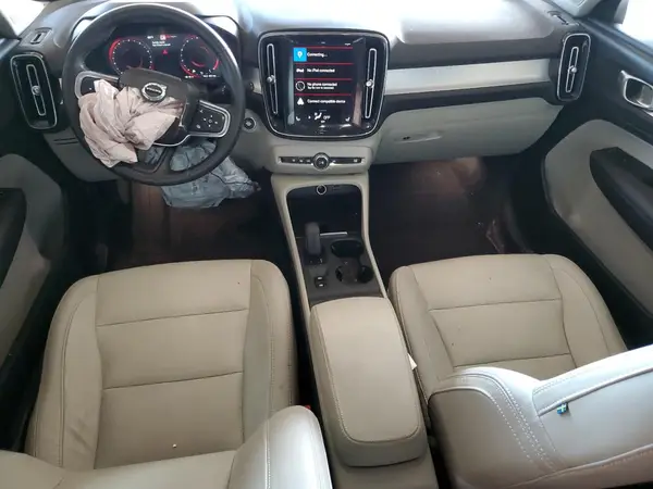 YV4162UK9M2454734 2021 VOLVO XC40 - Image 8