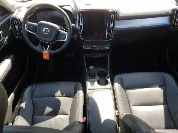 YV4162UK9M2509361 2021 VOLVO XC40 - Image 8