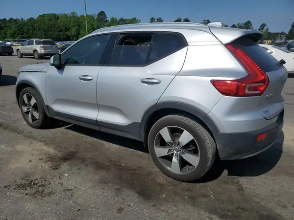 YV4162UKXK2060334 2019 VOLVO XC40 - Image 2