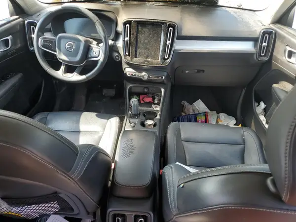 YV4162UKXK2060334 2019 VOLVO XC40 - Image 8
