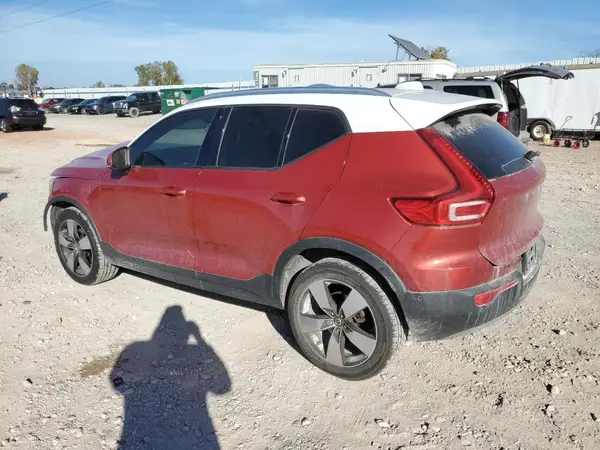 YV4162UKXK2138336 2019 VOLVO XC40 - Image 2