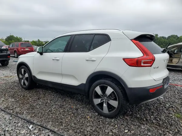 YV4162UKXK2148302 2019 VOLVO XC40 - Image 2