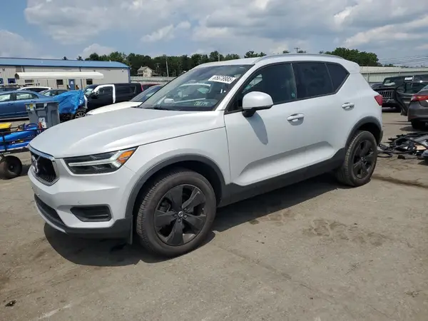 YV4162UKXL2318272 2020 VOLVO XC40 - Image 1
