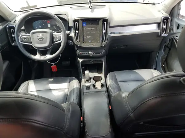 YV4162UKXL2318272 2020 VOLVO XC40 - Image 8