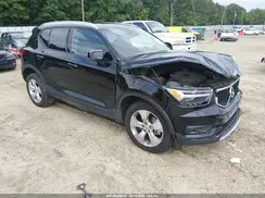 YV4162UKXM2435111 2021 VOLVO XC40