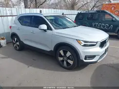 YV4162UKXM2470375 2021 VOLVO XC40