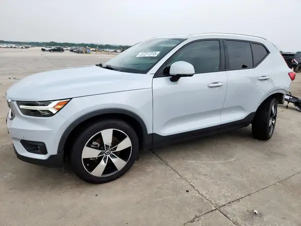 YV4162UKXM2491548 2021 VOLVO XC40 - Image 1