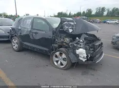 YV4162UKXM2537766 2021 VOLVO XC40
