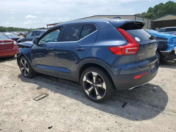 YV4162UL1K2113849 2019 VOLVO XC40 - Image 2