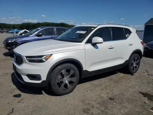 YV4162UL1L2320498 2020 VOLVO XC40 - Image 1