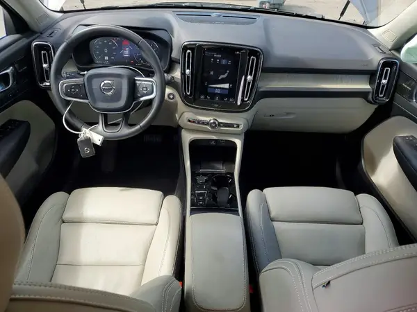 YV4162UL2L2199898 2020 VOLVO XC40 - Image 8